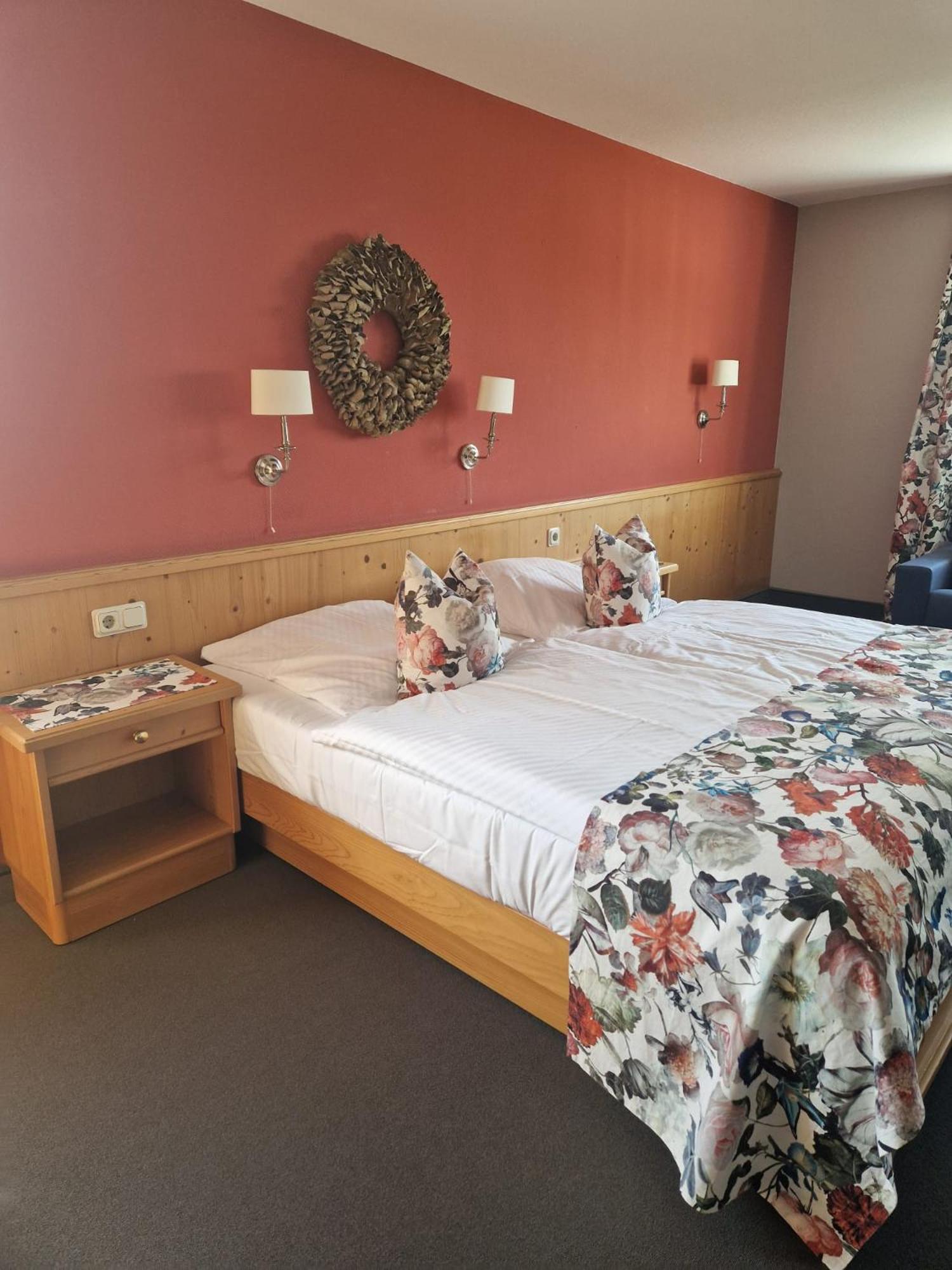 Hildebrandts Landhotel Klettbach Dış mekan fotoğraf
